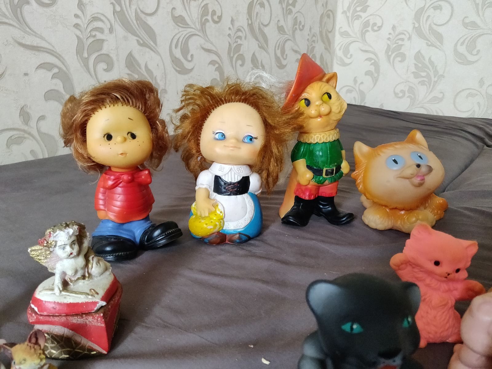 Продам игрушки СССР, киндеры