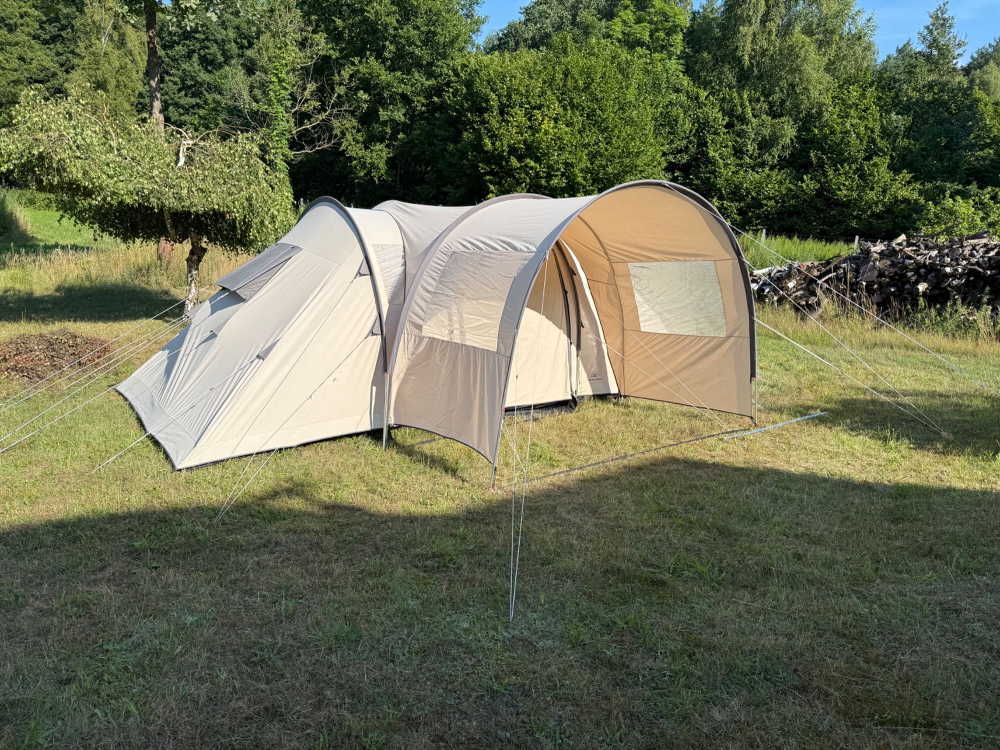 Namiot duży 4-6 osobowy