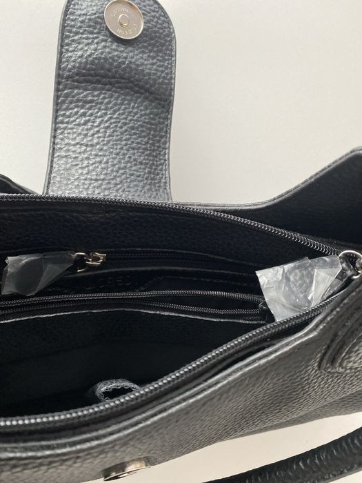 NOWA / Torebka na ramię czarna