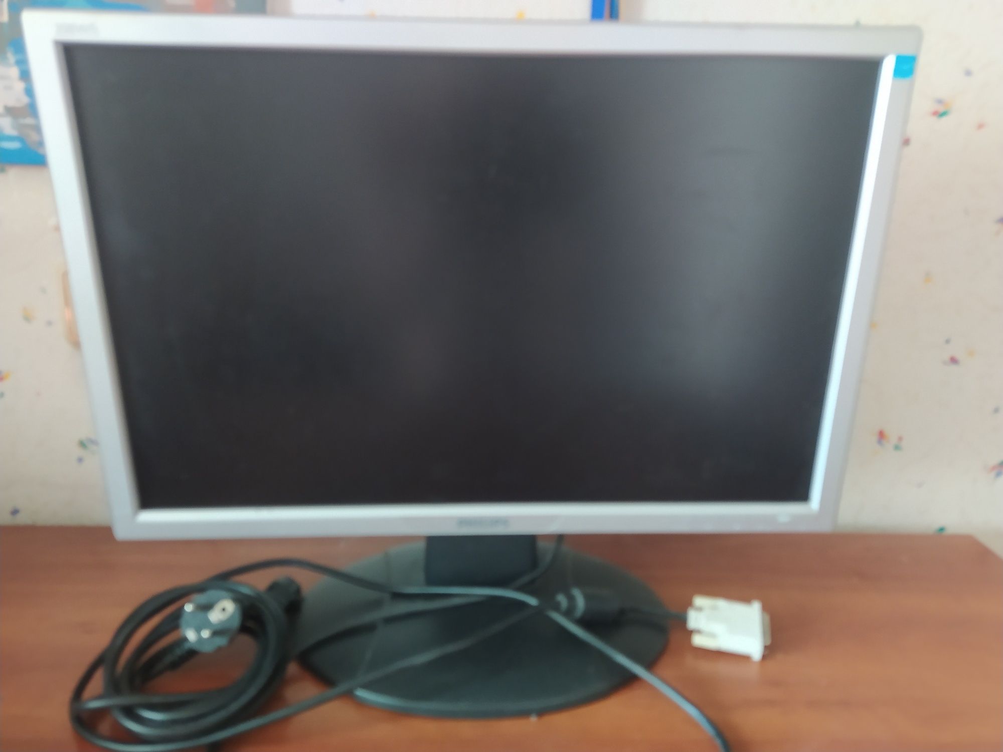 Монитор Philips 20'
