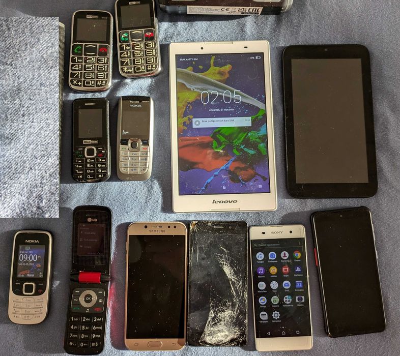 мега лот телефонов samsung и др. цена за все !