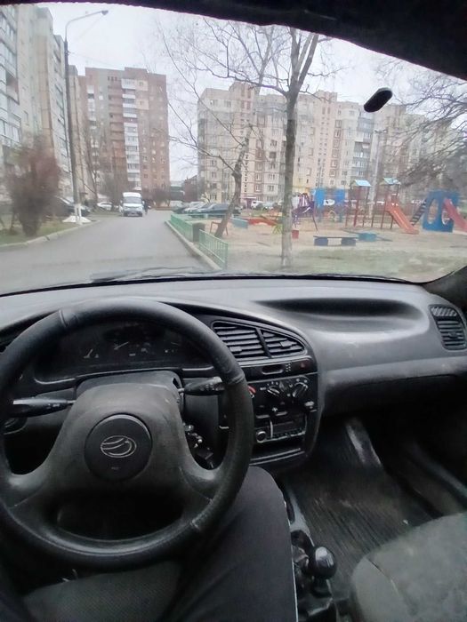 Продам ланос 1.6 ю