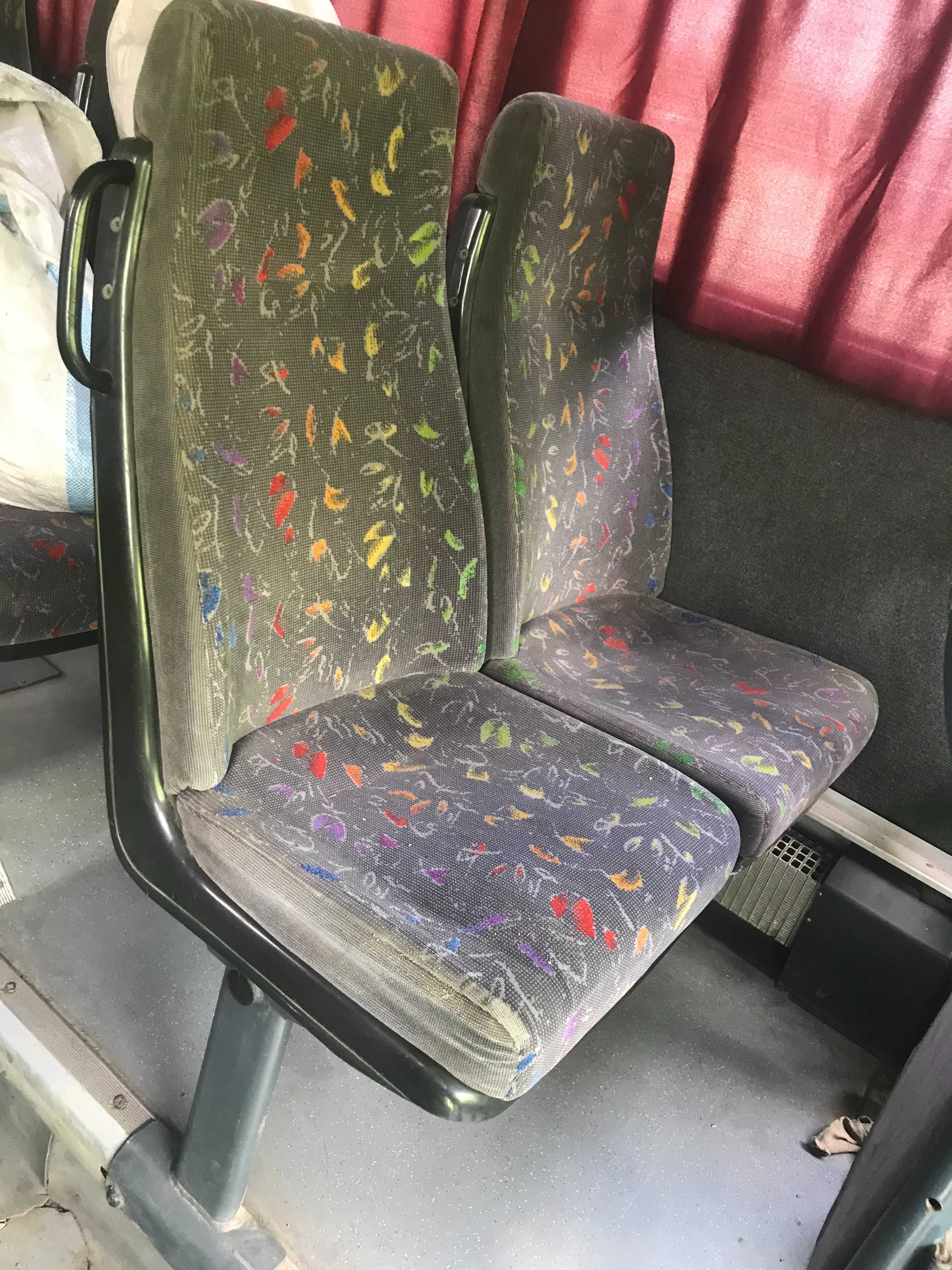 Продам сиденья на автобус