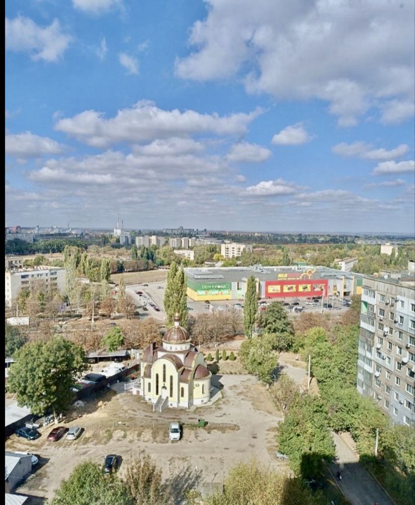 Вул Ю.Коваленка/Попова,  3 кімнатна 72 кв. М