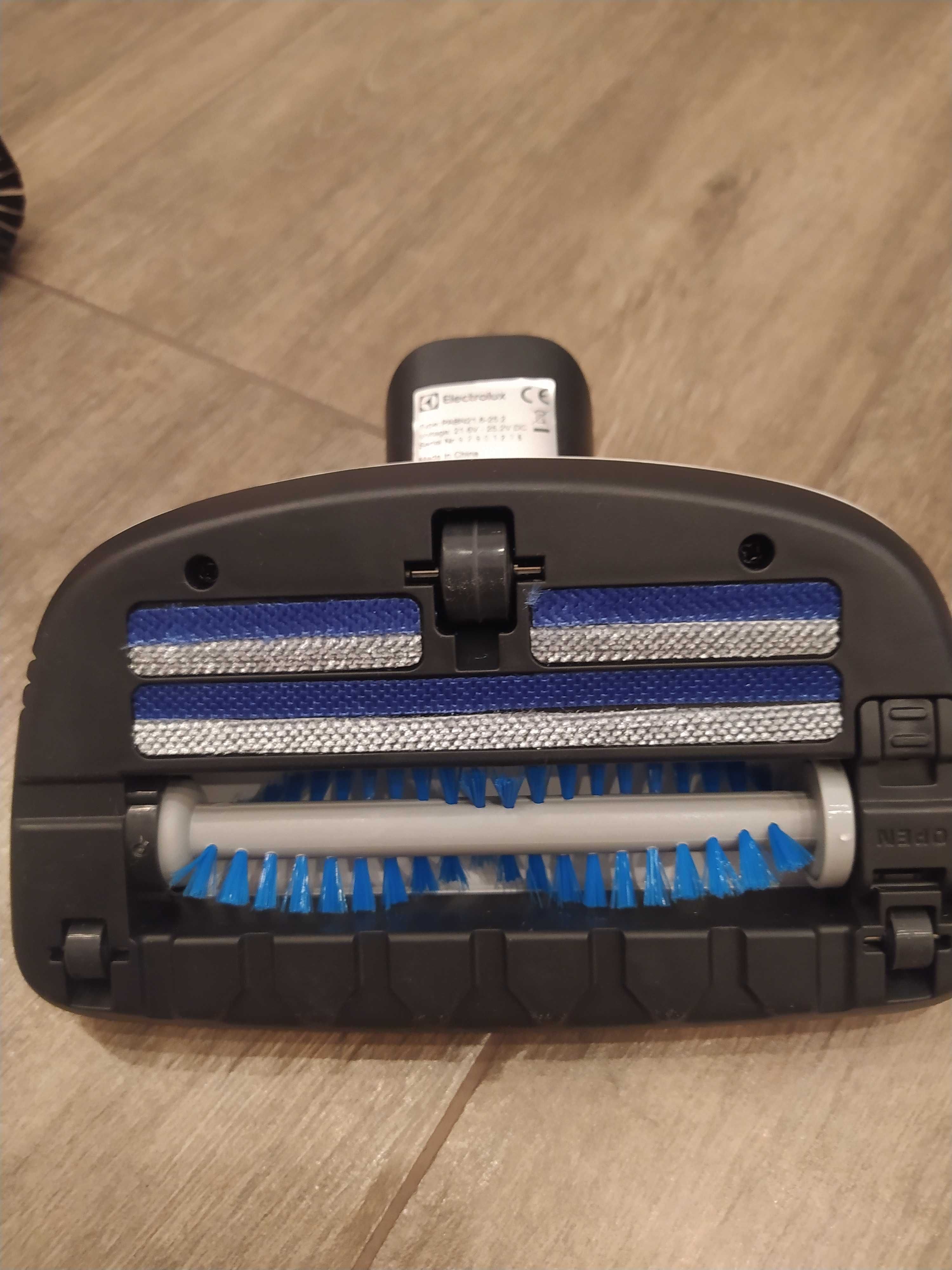 Nowe akcesoria szczotka do odkurzacza pionowego Elektrolux PURE Q9