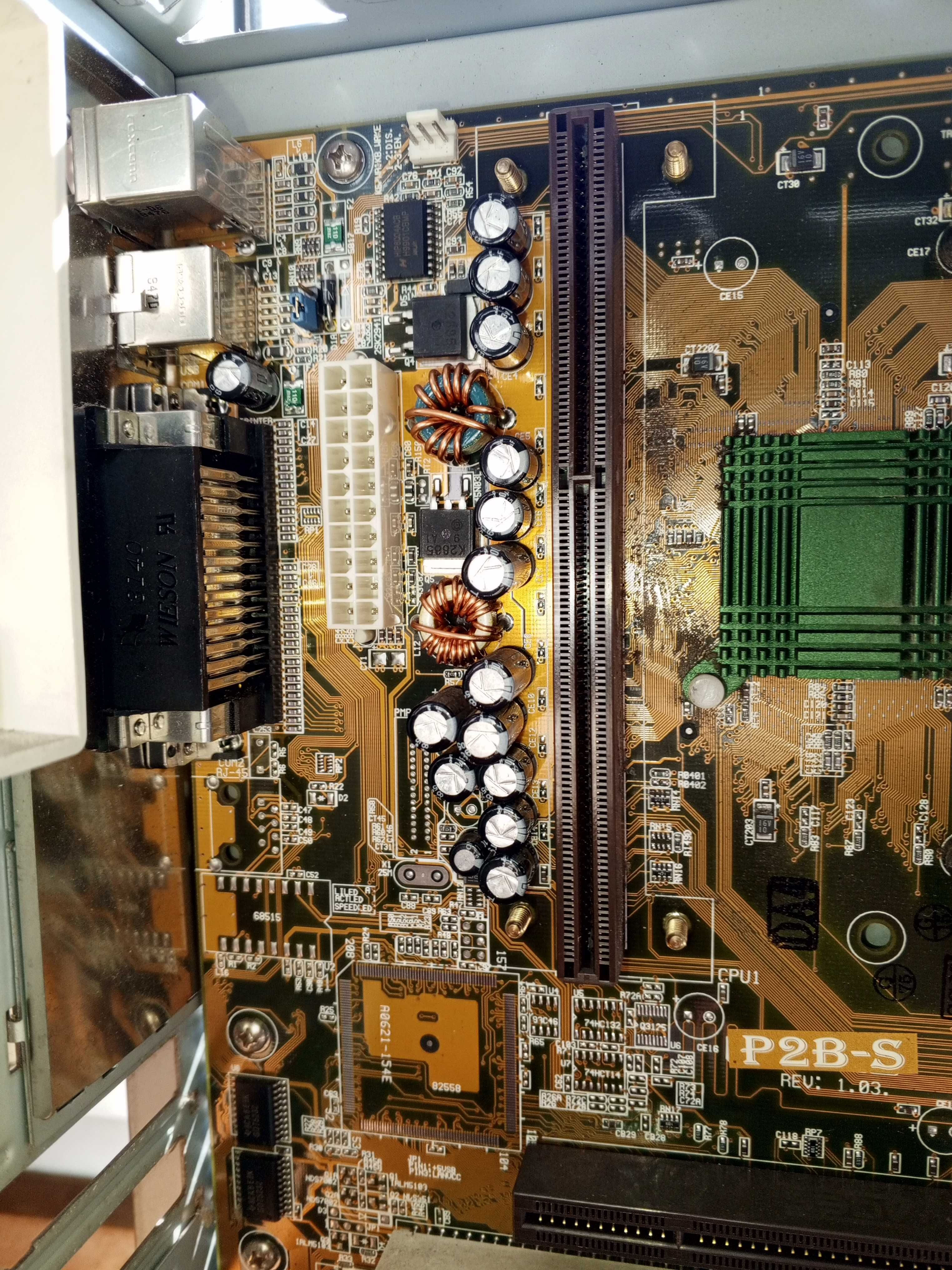 Płyta główna Intel /Asus FW82371EB (L901TA08)SL37M-98'- Retro