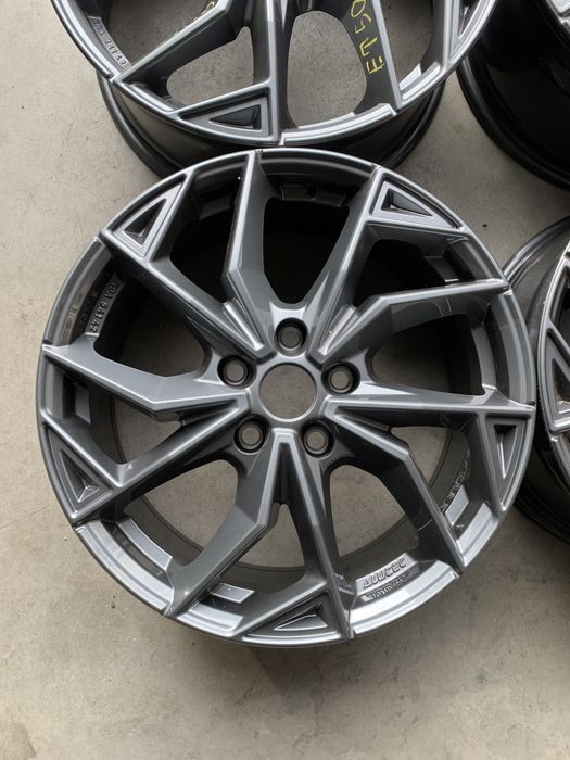 Диски R18 Alutec 5*120, dia 67.1, ET 50, J7.5