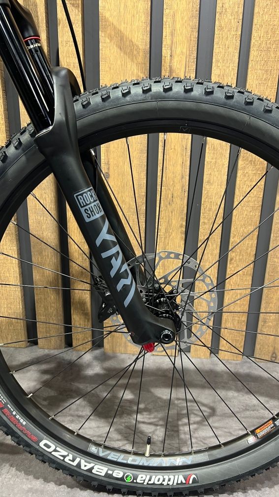 Nova E-Bike Carbono Bianchi T-Tronik FX PRO