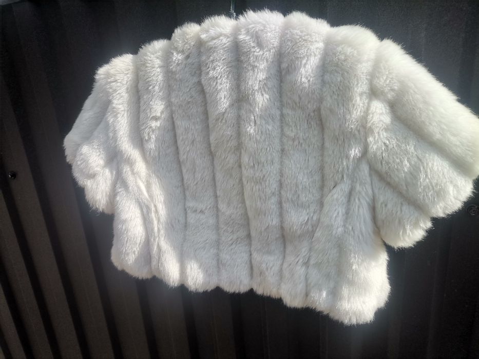 Болеро біле мехове тепле до вечірнього плаття