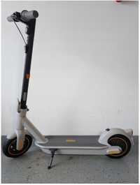 Hulajnoga SEGWAY ninebot MAX G30LE II