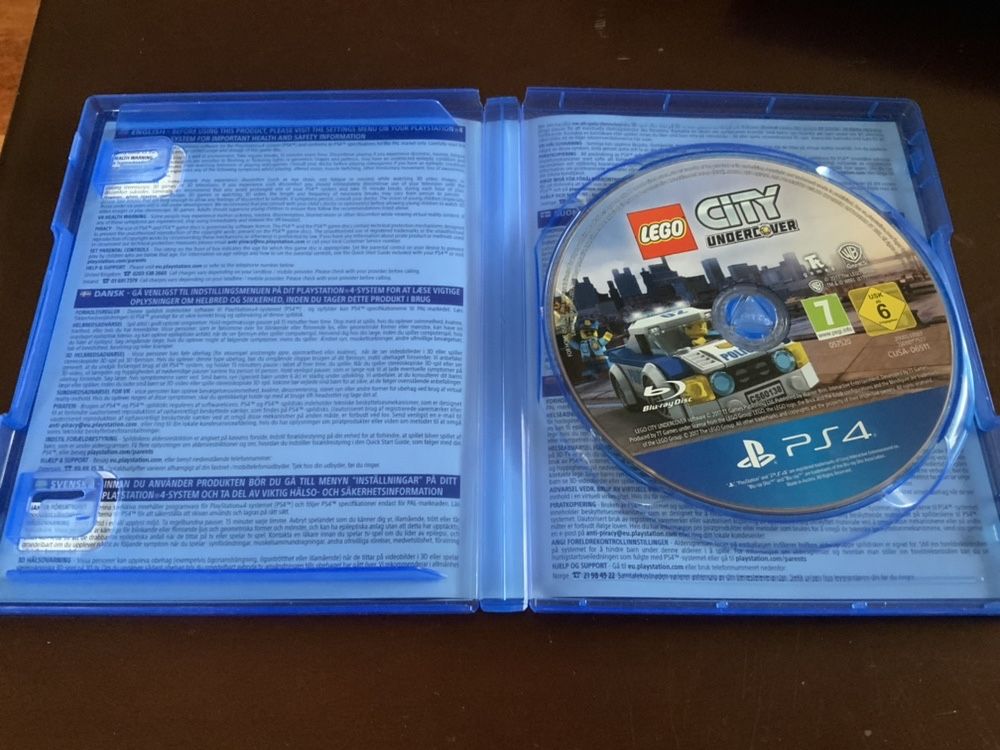 PS4 LEGO City Undercover