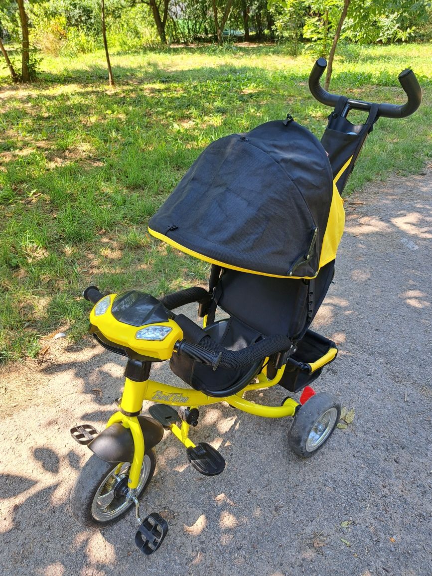 Трехколесный велосипед с фарой Best Trike 6588
