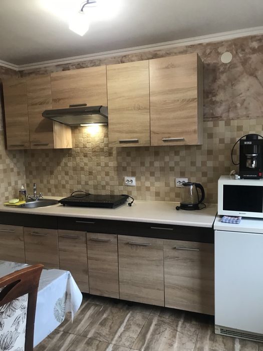 Здам будинок та номера