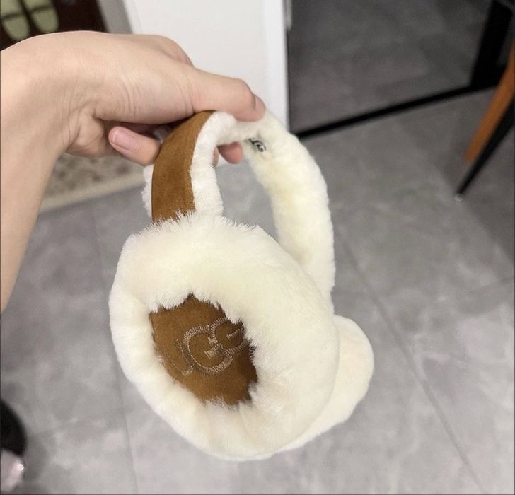 Теплі навушники Ugg хутряні зимові