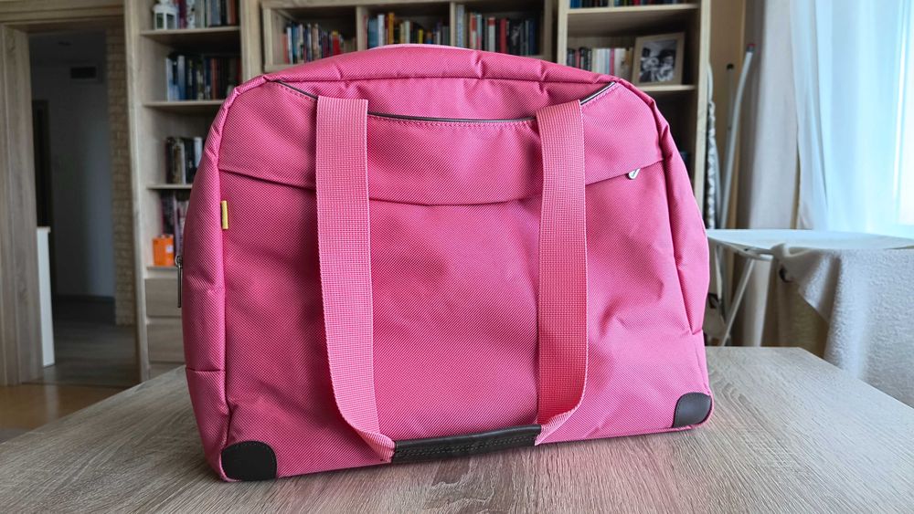 Torba na laptopa w kolorze różowym