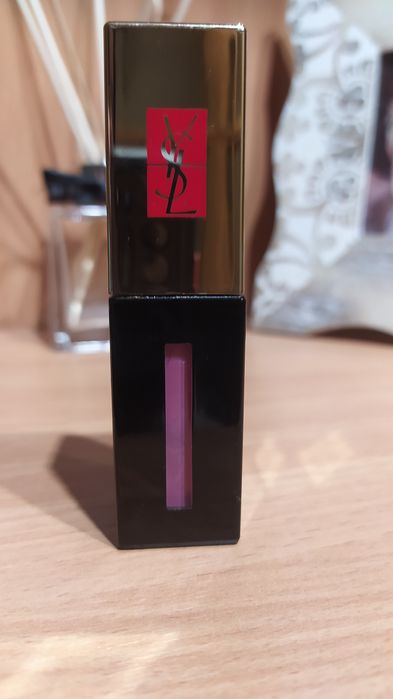 Блеск для губ Yves Saint Laurent тон 8