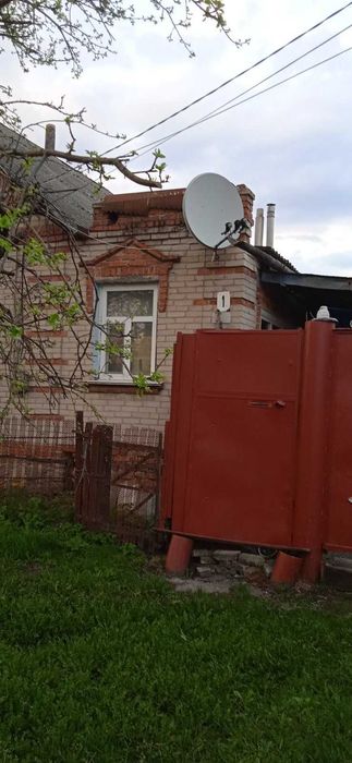 Продаж дома Путивль 76,6  кв.м. + земля и дом в Кононенково