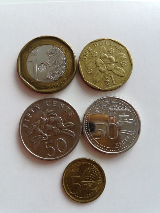 Доллары, центы Сингапура.