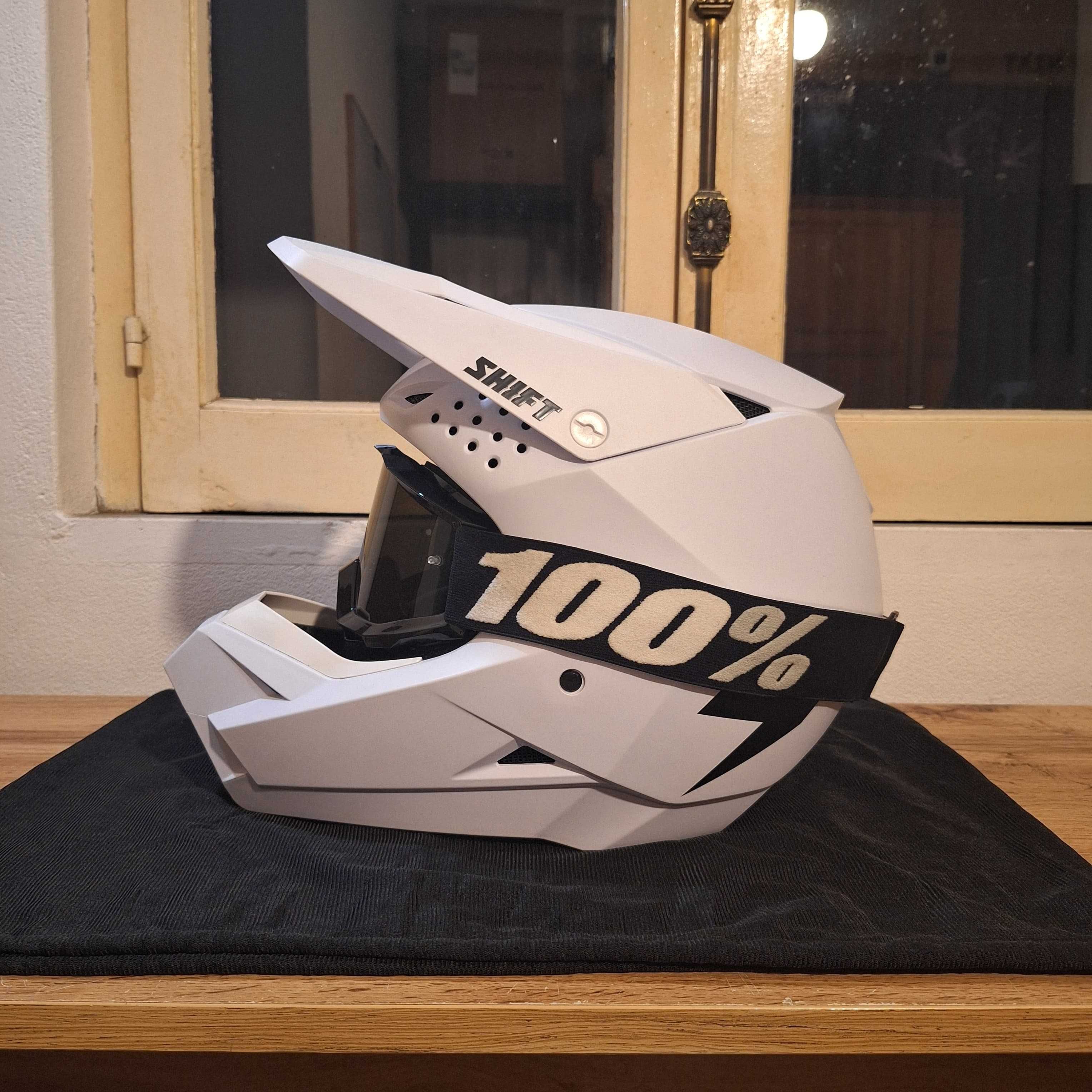 Capacete Shift Whit3 Label Solid + Óculos 100% Accuri c/ Lente Fumada