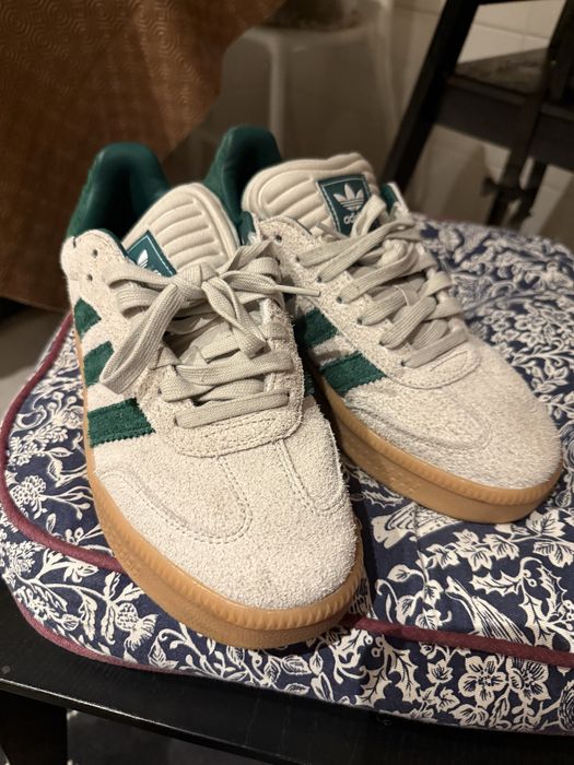 Tenis Adidas 42 quase novos