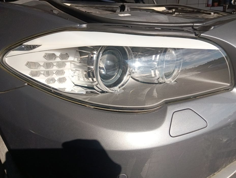 BMW F10 F11 lampa prawy przód bi Xenon skrętny LED prawa dynamic lampy