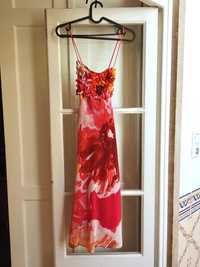 Beautiful Floral Flowy, Colorful Dress ideal for spring!