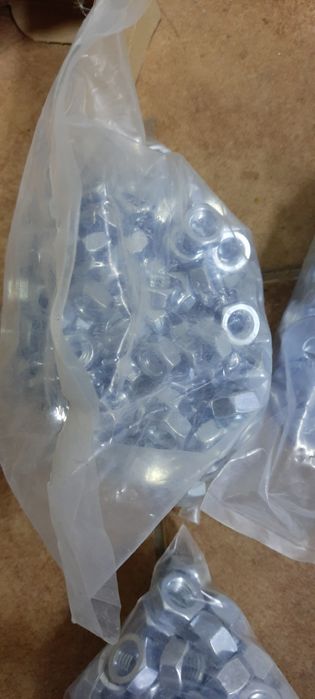 Nakrętka podkładki śruby M10 M12 ok. 70kg