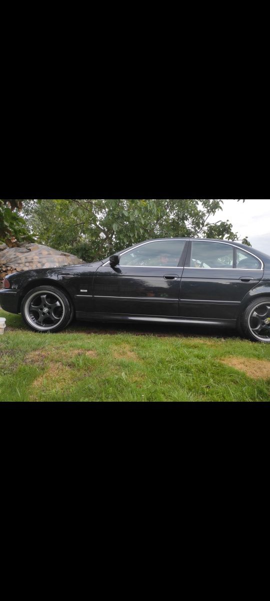 Sprzedam BMW 523i e39