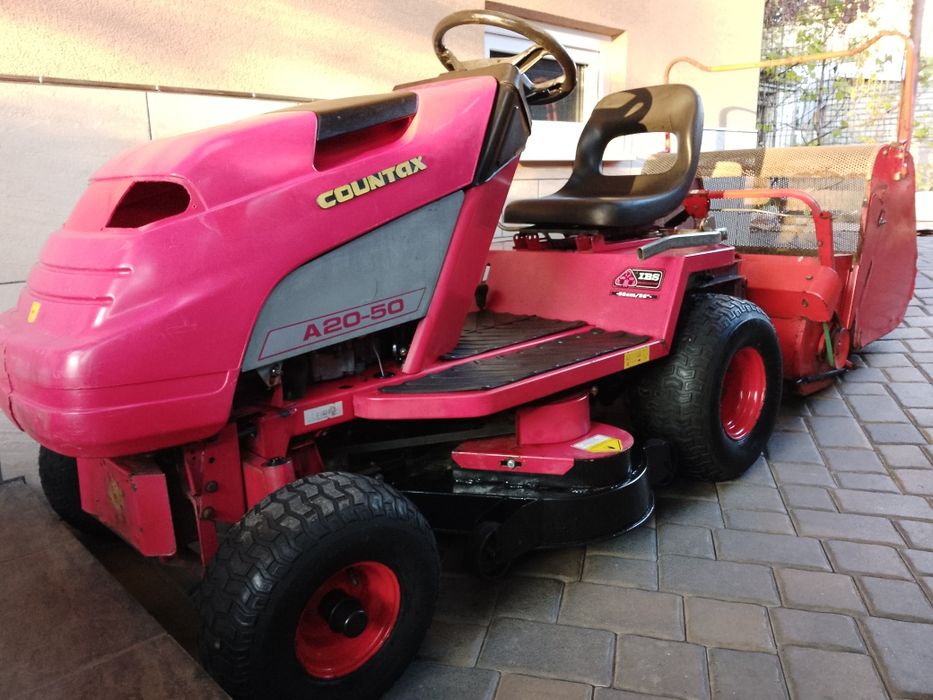 Traktorek kosiarka kosz zamiatarka (zbiera liście, śmieci)