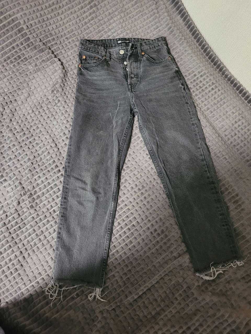 Продам джинсы женские ZARA