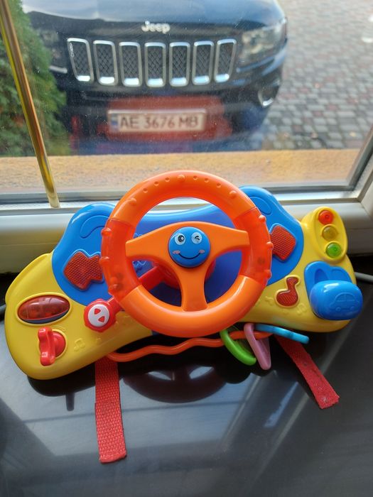 Игровой руль на коляску крепится липочками на ленте