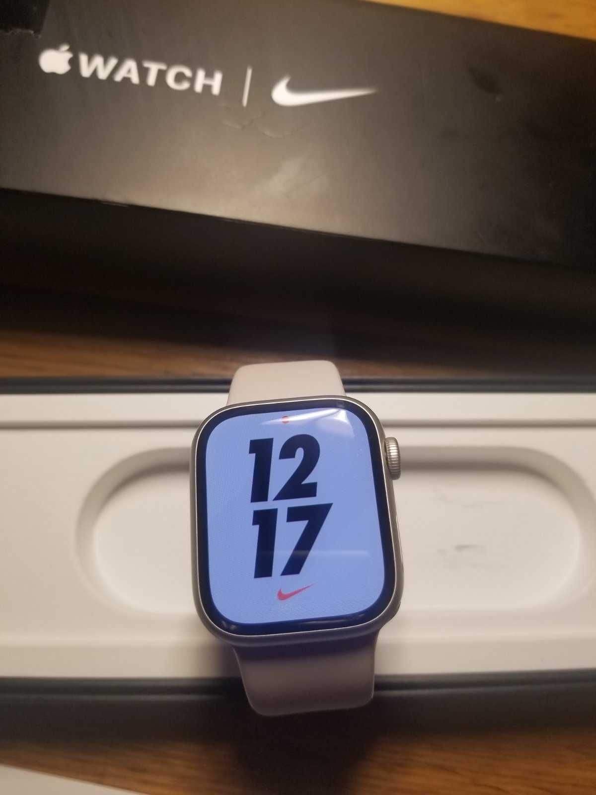 apple watch 7 41mm чудовий nike 40