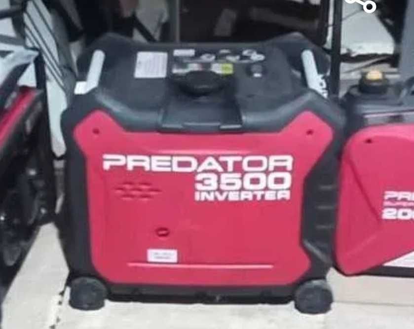 Інверторний генератор PREDATOR потужністю 3500 Вт