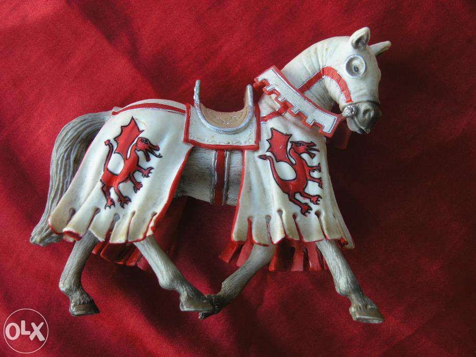 Лошадь для рыцарских турниров Schleich 2003 (Шляйх)