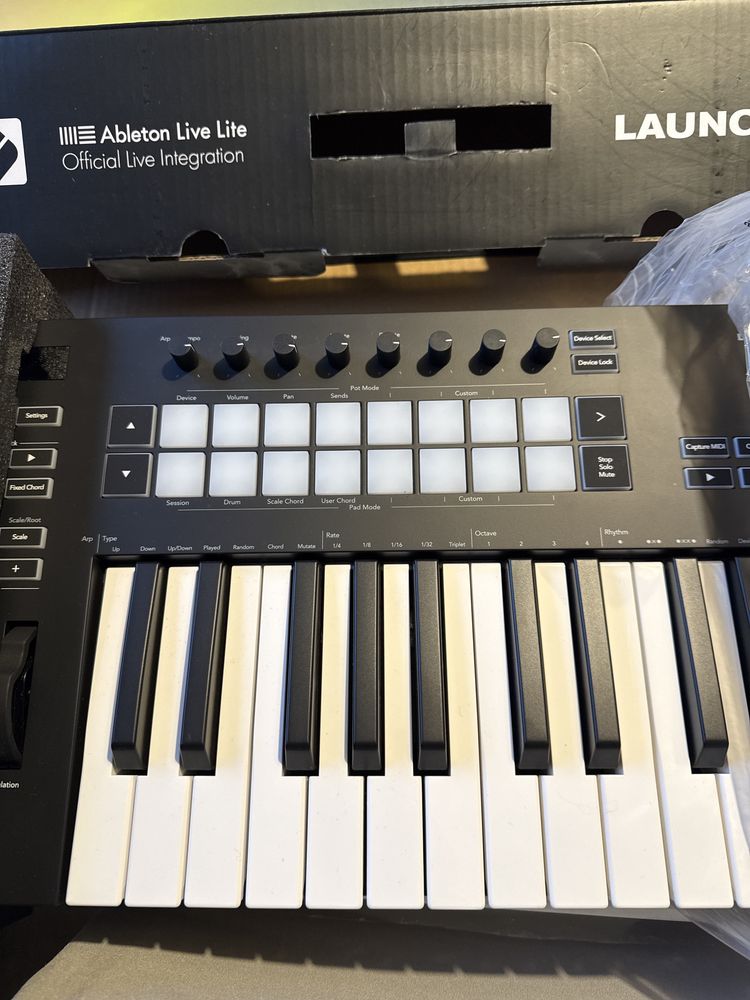 Lunchkey 25 novation