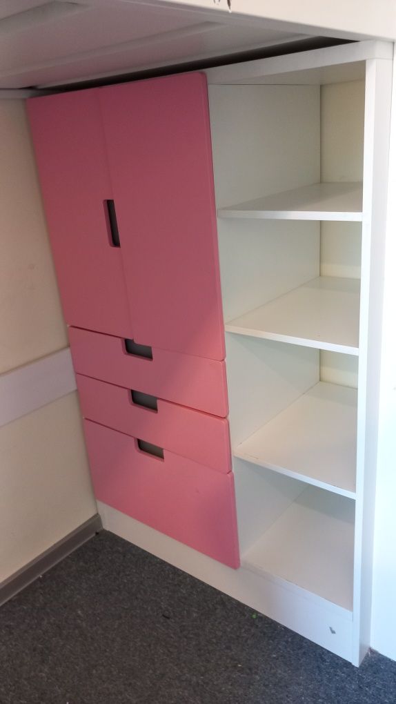 Łóżko z antresolą smastad ikea