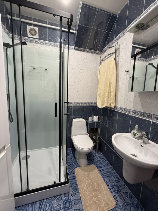 Здаю 2 кім Центр і/о поблизу озера