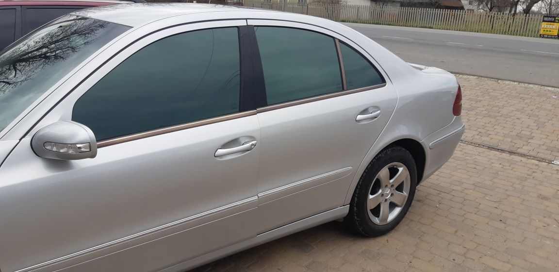 Продам Mercedes-Benc w211