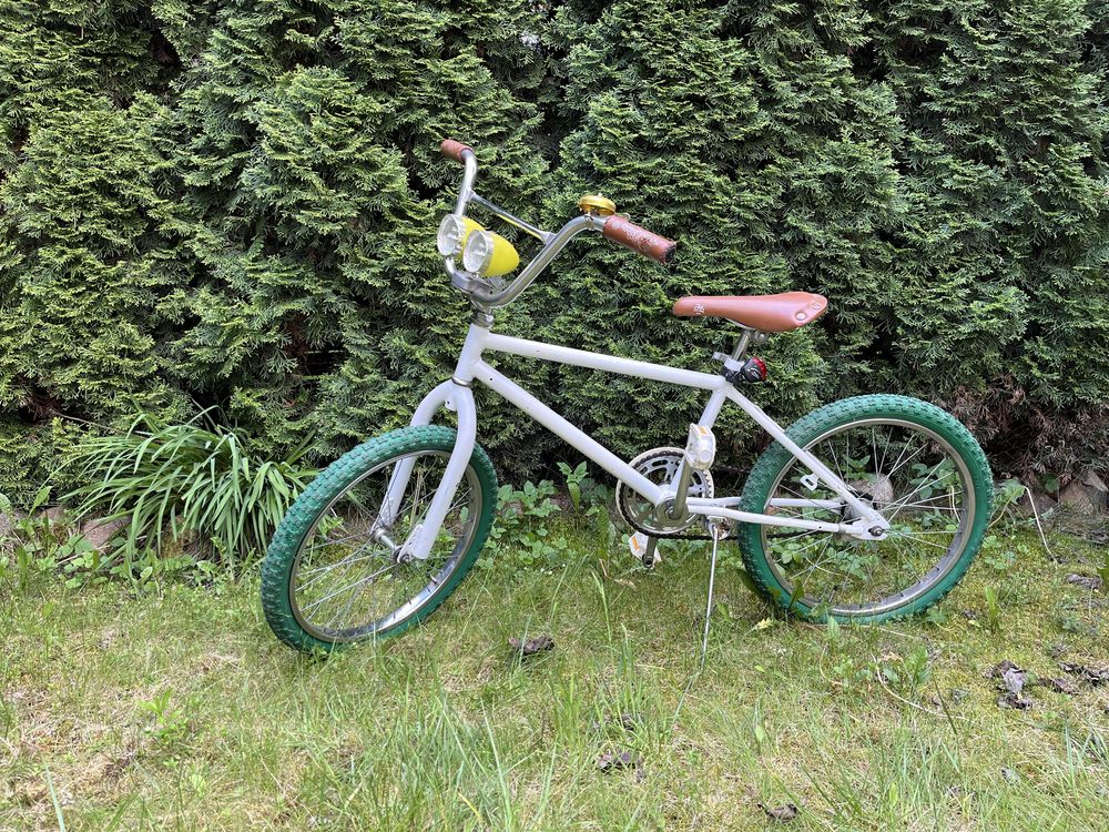Sprzedam rower. Koła 20. Jedyny w swoim rodzaju.