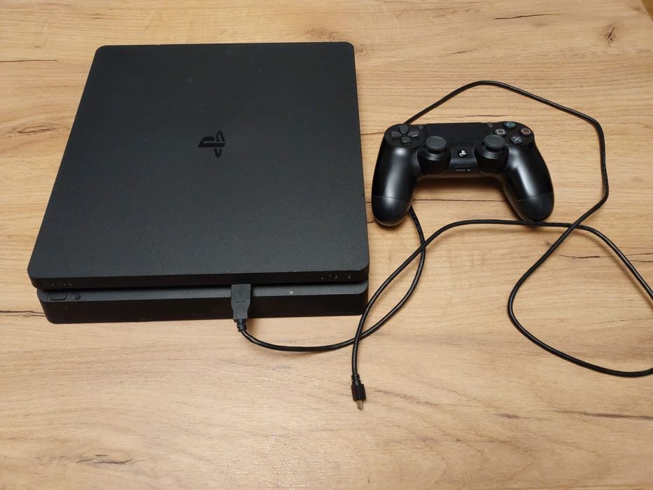 PlayStation 4 Slim 500GB + 13 gier + pad DualShock 4