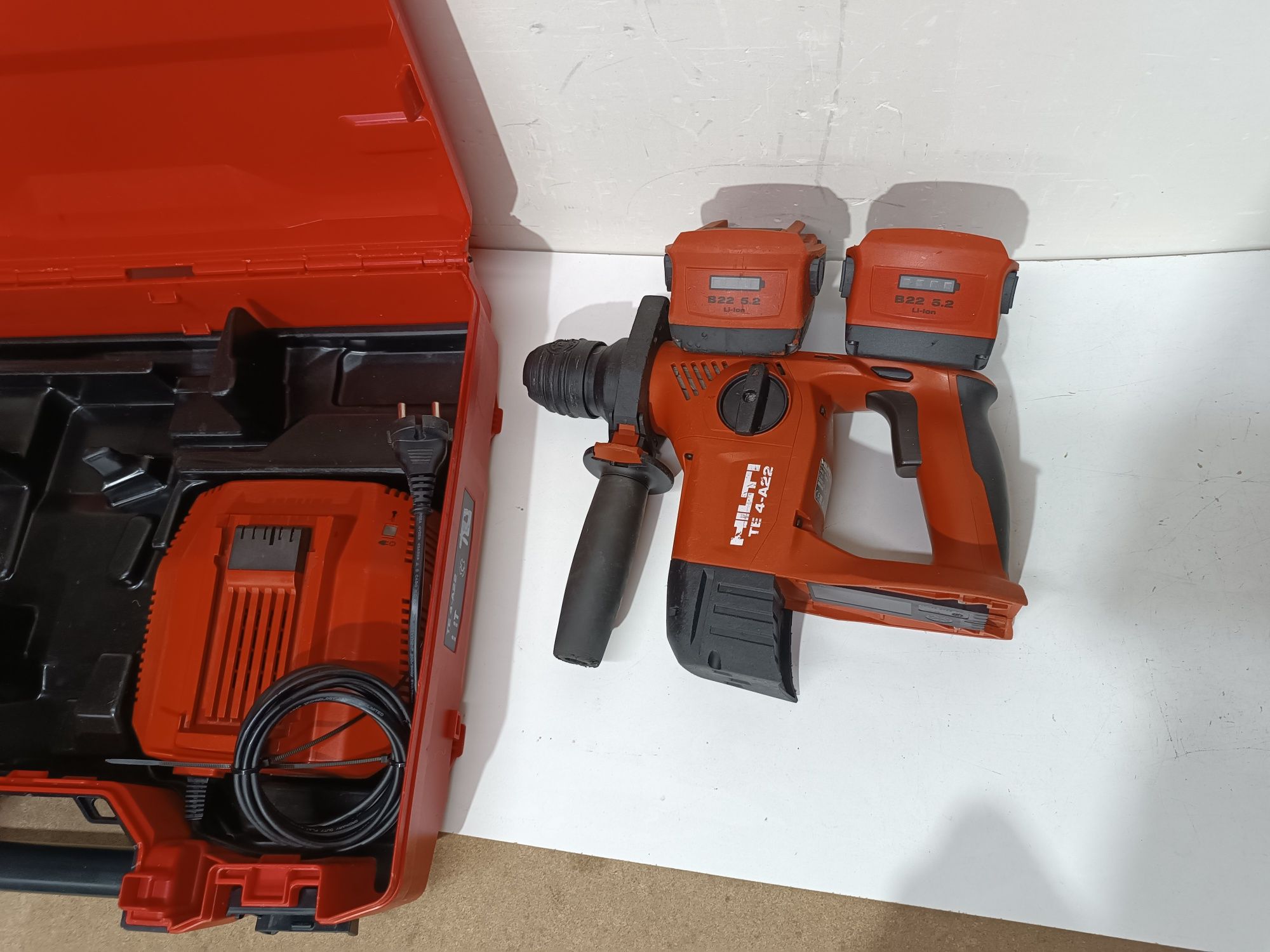 Hilti TE4-A22 перфоратор акумуляторний