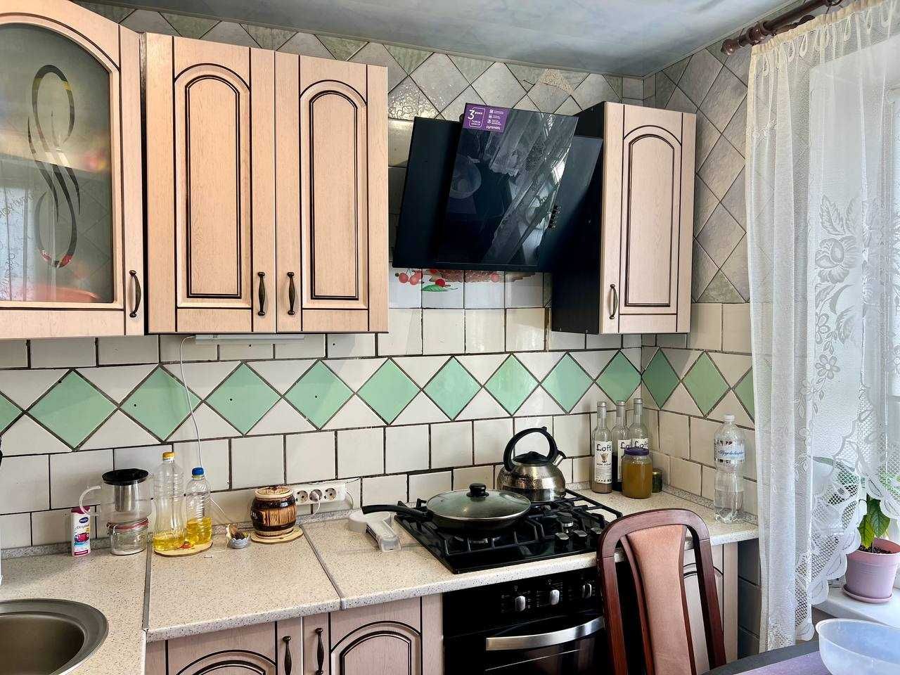 Продам 3х комнатную квартиру в центре Коммунарского района