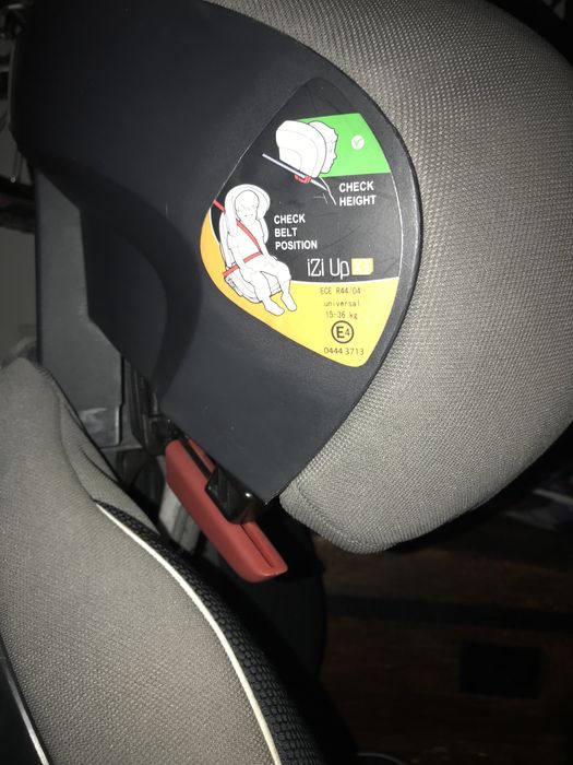 Cadeira auto 15-36 kilos Ajustável em altura