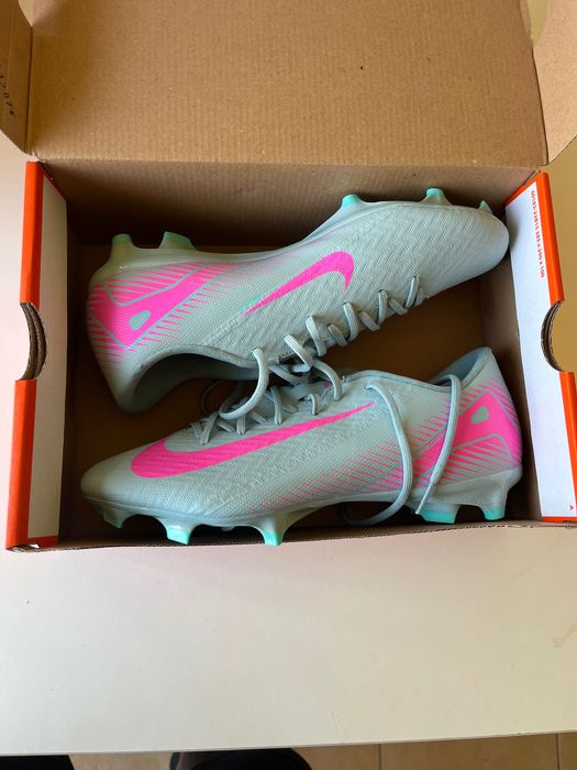 Chuteira Nike zoom vapor 16 academy