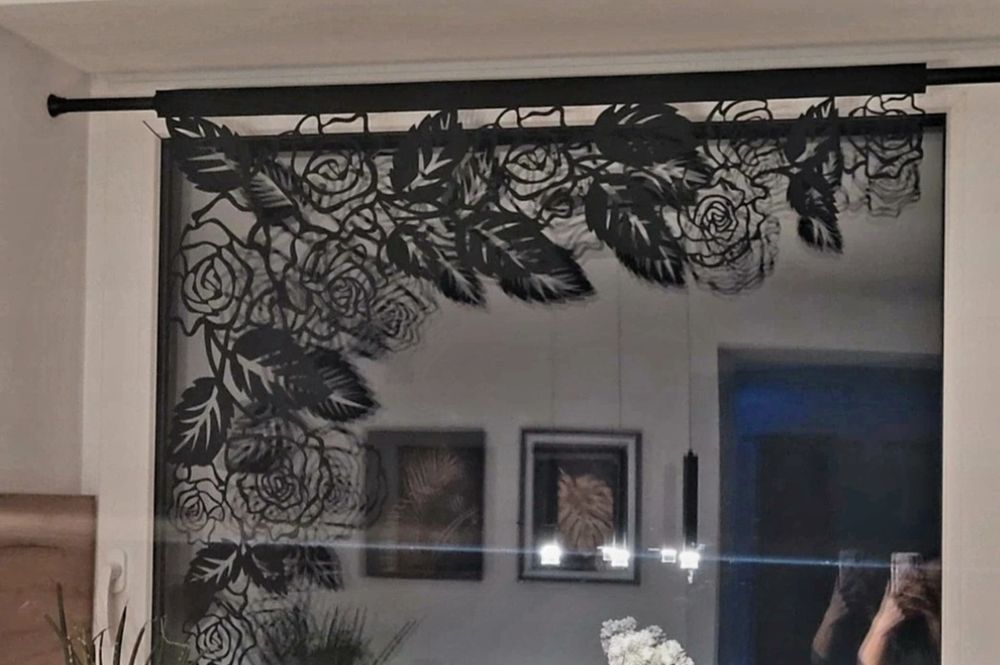 Śliczny panel ażurowy