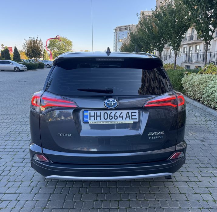 Toyota Rav-4 Hybrid