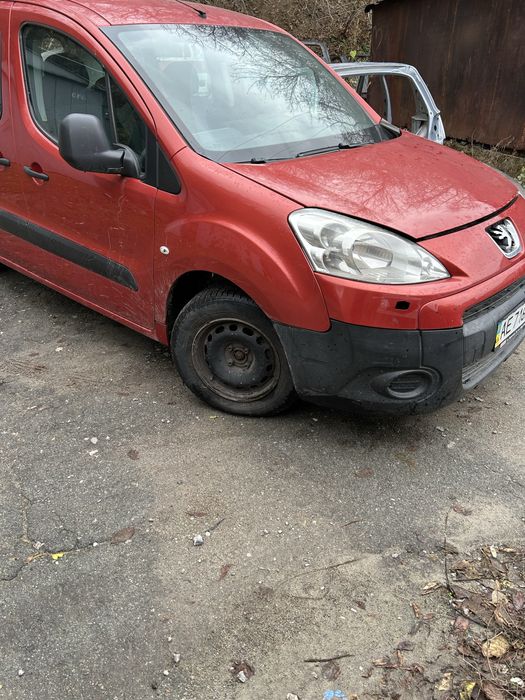 Peugeot Partner 1.6 tdi пассажир