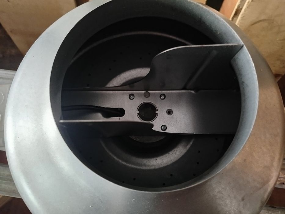 Круглый канальный вентилятор Osterberg CK160 C