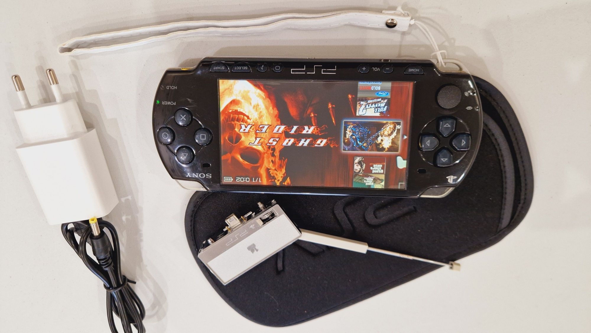 Sony PSP  64гиг 130игр+чехол!