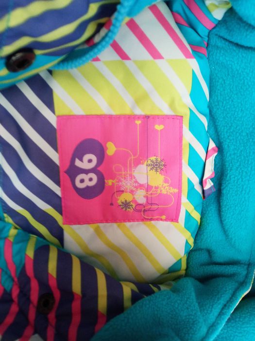 Kolorowy, ładny kombinezon rozmiar 98